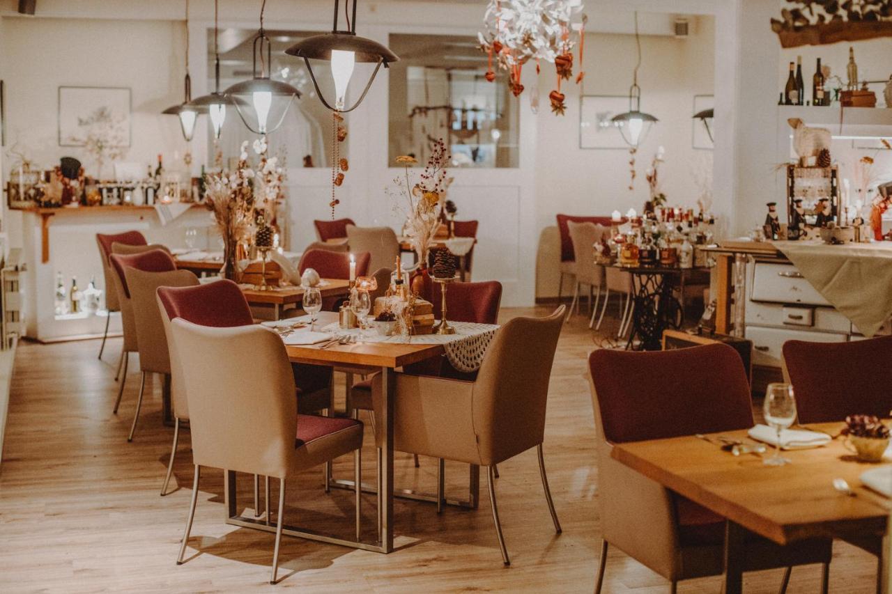Landhotel Rosenschaenke Kreischa Luaran gambar